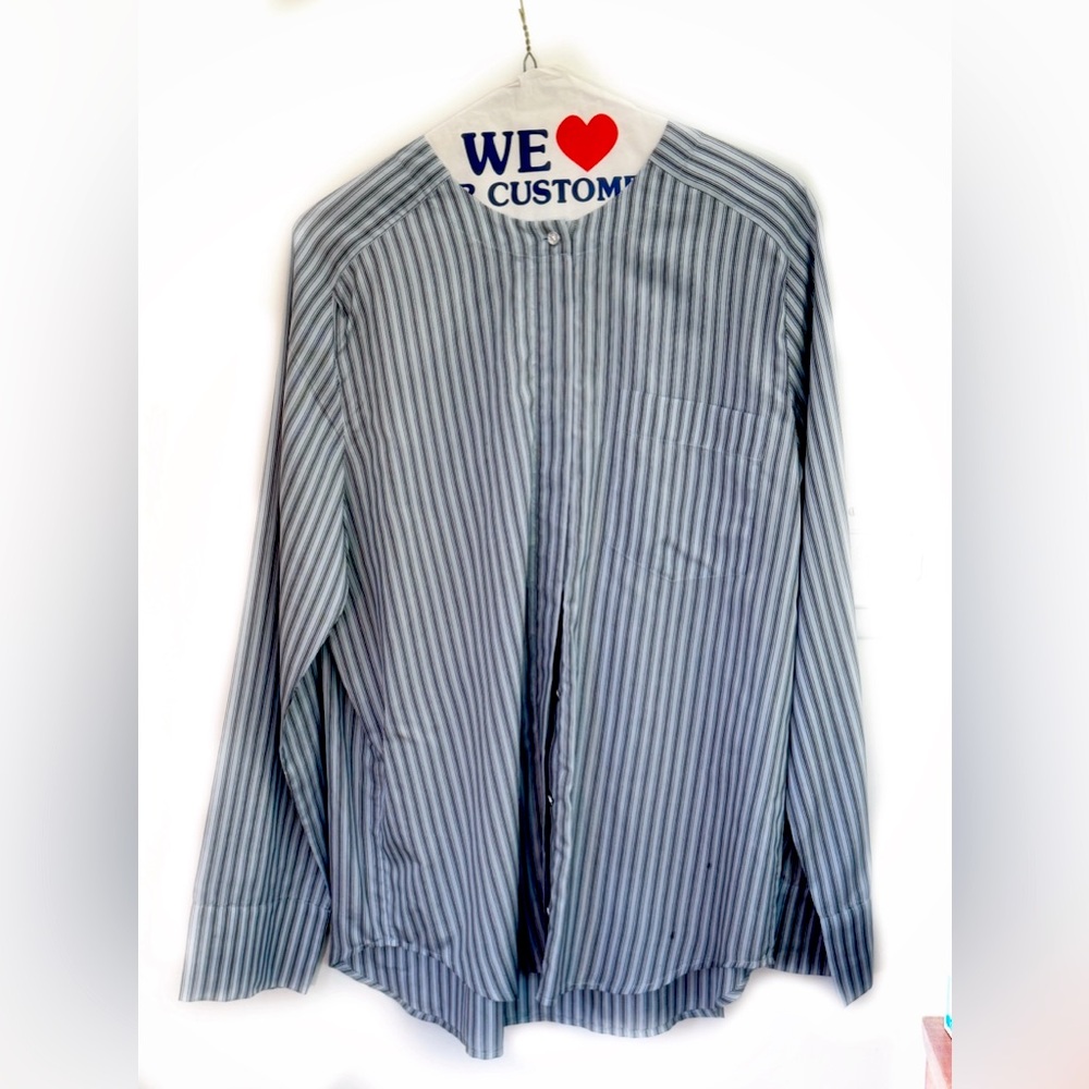 Woman’s Blue Stripe Silk Vince Blouse. L